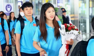 Đội tuyển nữ Việt Nam về nước sau chuyến tập huấn tại Đức (ảnh Anh Đoàn)