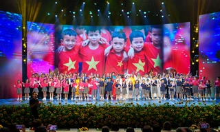 Dư âm của chương trình nghệ thuật nhân kỷ niệm 10 năm thành lập Quỹ Vì Tầm Vóc Việt