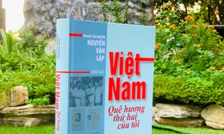 Hồi ký về quãng đời cách mạng của anh hùng Kostas Sarantidis - Nguyễn Văn Lập 