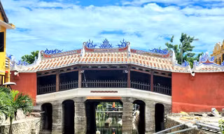 Chùa Cầu và hàng loạt di tích sau trùng tu gây tranh cãi