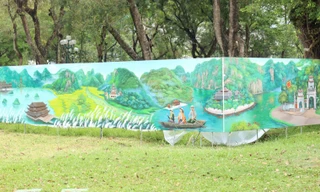 Bức tranh 3 miền thống nhất dài 300 m