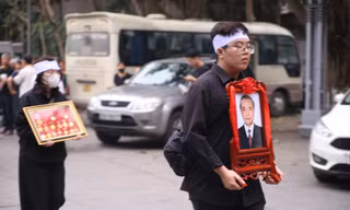 Văn nghệ sĩ xúc động tiễn biệt 'cây đại thụ văn hóa dân gian' GS.TSKH Tô Ngọc Thanh 