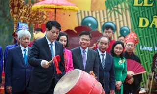 Chủ tịch nước Lương Cường tham dự ngày hội Sắc xuân trên mọi miền Tổ quốc