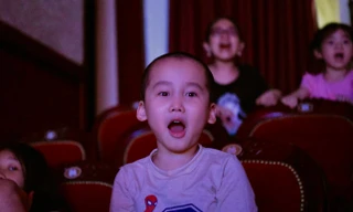 'Rồng thần trở lại' của NSND Tự Long khiến trẻ thích thú