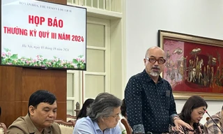 Lý do phim 'Bà già đi bụi' buộc phải qua đấu thầu