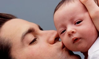 Tuổi tác ảnh hưởng đến khả năng trở thành bố