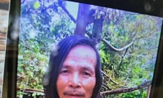 Nghi can dùng súng bắn vào gia đình anh ruột đã tự sát