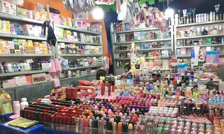 Hàng loạt công ty tung mỹ phẩm lậu ra thị trường