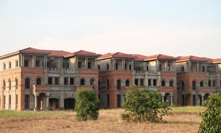 Bên trong 'siêu thành phố' hoang tàn ở Bình Dương