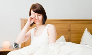 Vì sao chị em giảm ham muốn sau khi sinh con?