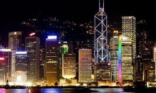 Giá bất động sản được thầy phong thủy dự báo giảm nhẹ đầu năm nay. Ảnh: Smilikiti 