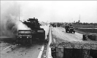 Nước mắt người lính