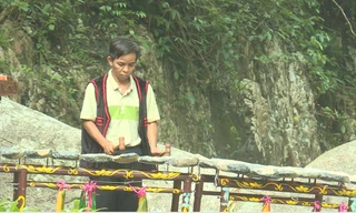 Thạch cầm vang giữa 'thung lũng tử thần'