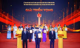 Bảo vệ nền tảng tư tưởng của Đảng: Nhìn từ người trẻ