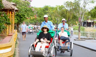 Nhiều địa phương ‘hái ra tiền’ từ du lịch