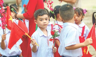 Theo Tổng cục Thống kê, Việt Nam chính thức cán mốc 100 triệu dân vào tháng 4/2023 Ảnh:Thùy Dương