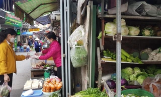 Không để giá 'té nước theo mưa'