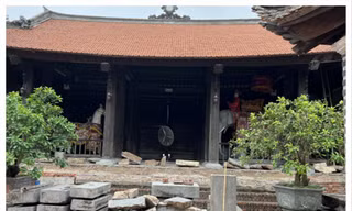Sở VHTT Hà Nội yêu cầu UBND quận Bắc Từ Liêm khắc phục sai phạm ở di tích quốc gia đặc biệt đình Chèm Ảnh: KỲ SƠN 
