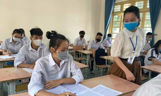 Thi tốt nghiệp THPT 2023: Cấm mang thiết bị ghi âm, ghi hình vào phòng thi