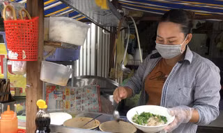 Những xóm nghề tha hương-Kỳ cuối: “Tập đoàn”... hủ tiếu gõ 