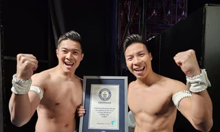 Quốc Cơ - Quốc Nghiệp mạnh mẽ vượt qua chấn thương, xác lập kỷ lục Guinness mới