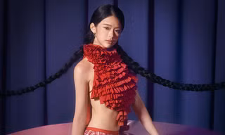 Linh Ka "nhá hàng" teaser cho MV debut, nối gót đàn chị Chi Pu trở thành ca sĩ solo