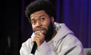 Khalid quyết định công khai là người đồng tính vì bị bạn trai cũ gây áp lực