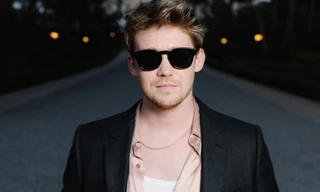 "Bạn trai cũ 6 năm" Joe Alwyn xuất hiện lịch lãm tại LHP Cannes hậu chia tay Taylor Swift
