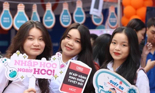 Chuỗi ngày hội tư vấn tuyển sinh Đại học 2023: Sẵn sàng gỡ rối mọi thắc mắc của các sĩ tử