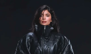 Bất chấp cáo buộc đạo nhái, bộ sưu tập đầu tay của Kylie Jenner vẫn cháy hàng