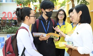 Teen vướng phải lùm xùm trên mạng, nghe chuyên gia "mách nước" giải quyết phù hợp