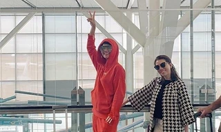 Loại trang phục bình dân 'đốn tim' nhiều sao