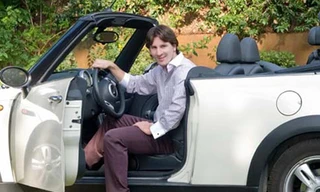 Messi khoe bộ sưu tập 'xế khủng'