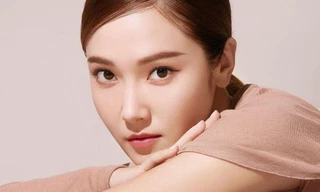 Idol khác rời xa SM Ent là bão tố, Jessica chia tay SM Ent thì thành đại gia K-Biz