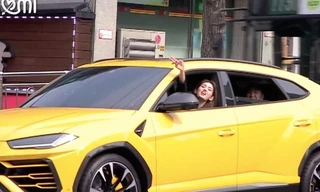Chuyện thật như đùa: Xe siêu sang của Jeon Somi chỉ là đồ đi mượn để... câu view