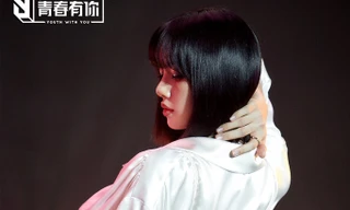 “Thanh Xuân Có Bạn 3” vừa tung ảnh giới thiệu, nhờ đâu Lisa leo thẳng lên hot search Weibo?