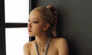 Vì đâu BLINKs mừng muốn khóc khi nhìn thấy Rosé buộc tóc quá xinh trong đợt solo?