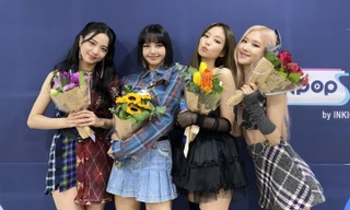 Những điều từng giúp BLACKPINK tỏa sáng ở Trung Quốc nay lại thành cớ để netizen chỉ trích
