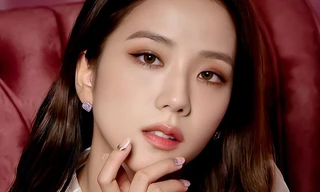 Nhìn lại “lục đại tạp chí” mà Jisoo đã mở khóa thành công: Ngày càng lên hương nhan sắc