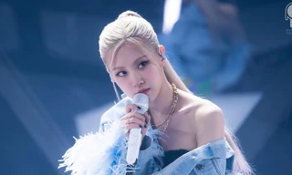 Debut solo thành công rực rỡ nhưng vẫn có một điều khiến Rosé không nguôi tiếc nuối