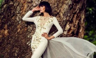 Thùy Trang Next Top khoe vai gày chân dài