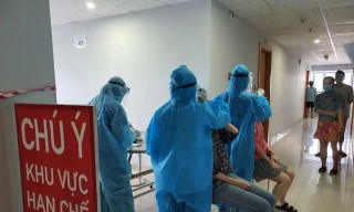 Dịch bệnh COVID-19 đang diễn biến phức tạp TPHCM