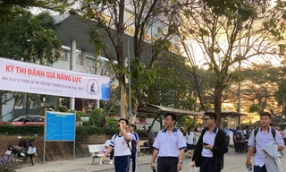 Bắt đầu kỳ thi đánh giá năng lực quy mô nhất cả nước: Trên 120.000 thí sinh dự thi đợt 1