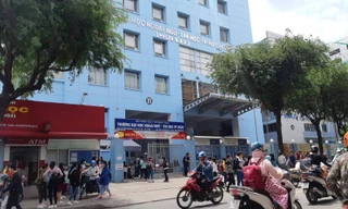 Hiệu trưởng bị miễn nhiệm giữa nhiệm kỳ làm đơn kiến nghị khẩn cấp