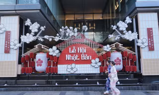 Làng cổ ở Nhật Bản trong trung tâm thương mại TPHCM
