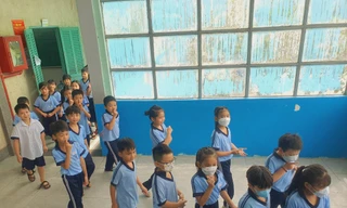 Nhà vệ sinh trường học ở TPHCM bị phụ huynh đánh giá thấp