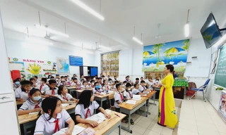 TPHCM: Nhiều quận, huyện không còn đất “sạch” xây trường, chỉ tiêu 300 phòng học/10.000 dân khó đạt