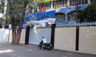 Trường THPT Nguyễn Công Trứ, Gò Vấp, nơi xảy ra sự việc nổ bình ga khiến hai học sinh bị thương