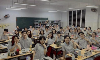 Trường có thí sinh sở hữu nhiều điểm 10 nhất TPHCM: Không điện thoại, không Facebook, không Tik Tok