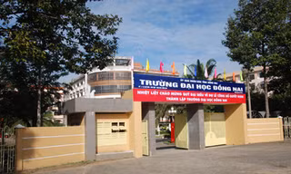 Trường ĐH Đồng Nai nâng điểm đánh trượt thí sinh (ảnh internet)